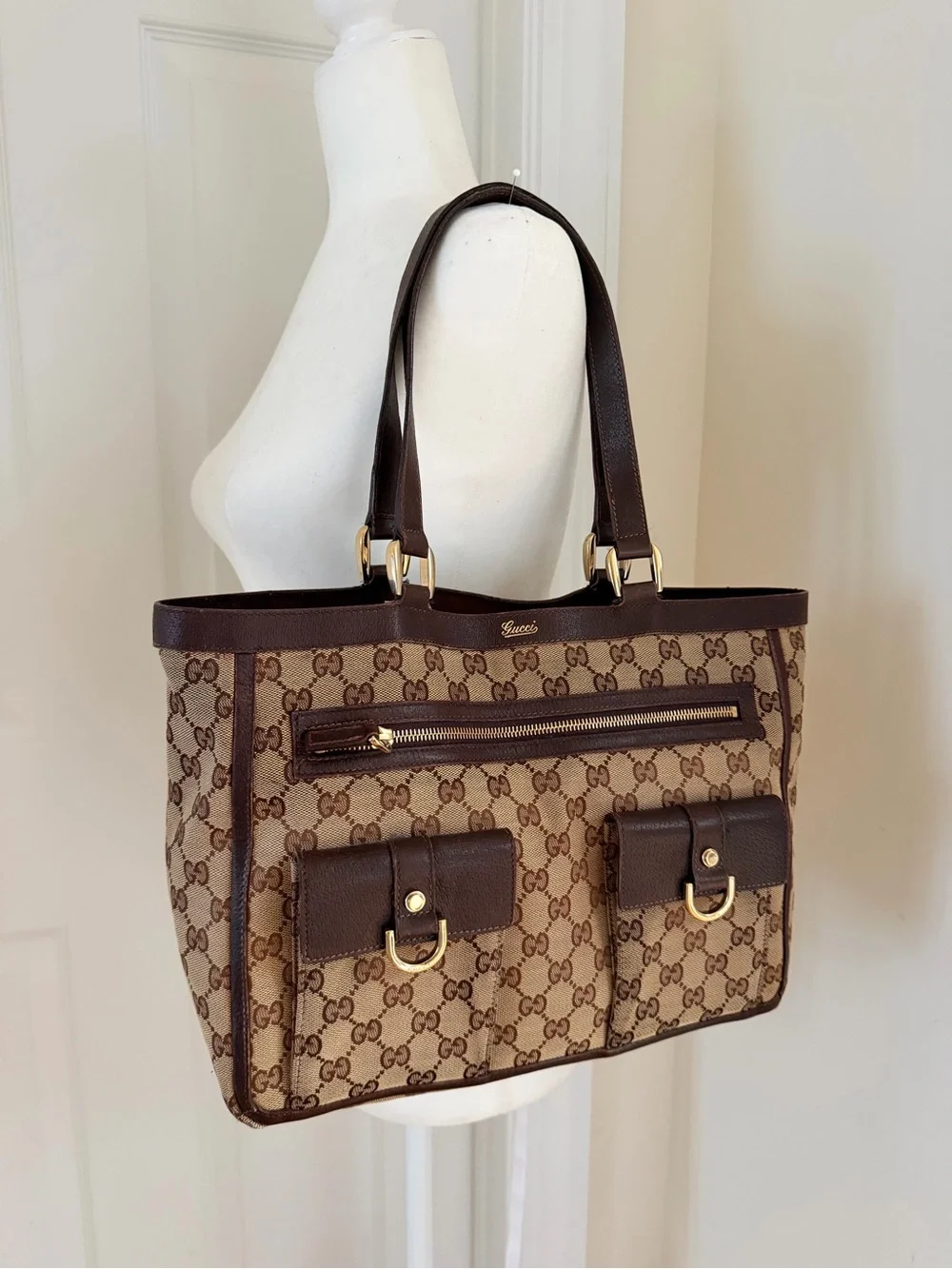 Authentic GUCCI GG Canvas Abbey Pocket Tote bag